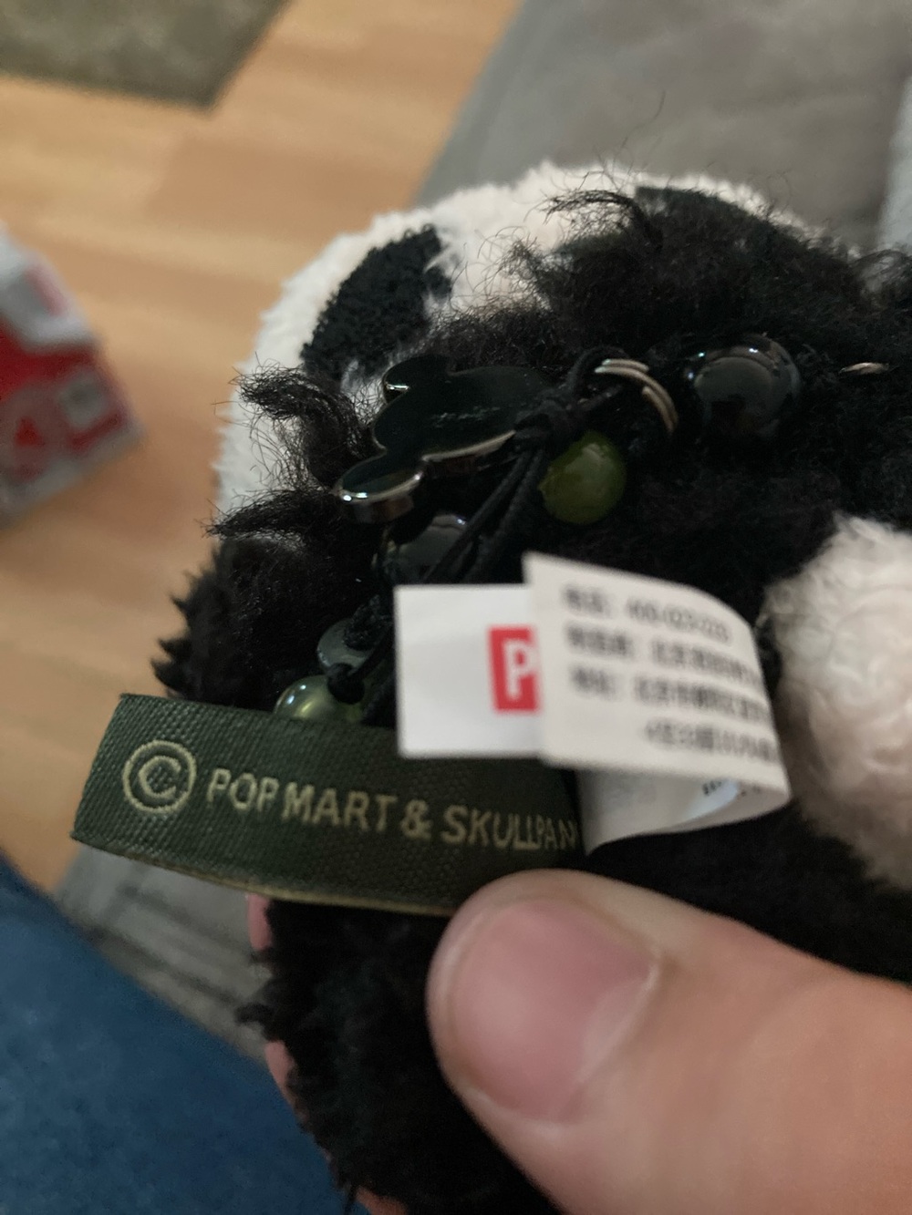 Skullpanda Green & Black Plush Keychain - SKULLPANDA no box or tag - Picture 3 of 9